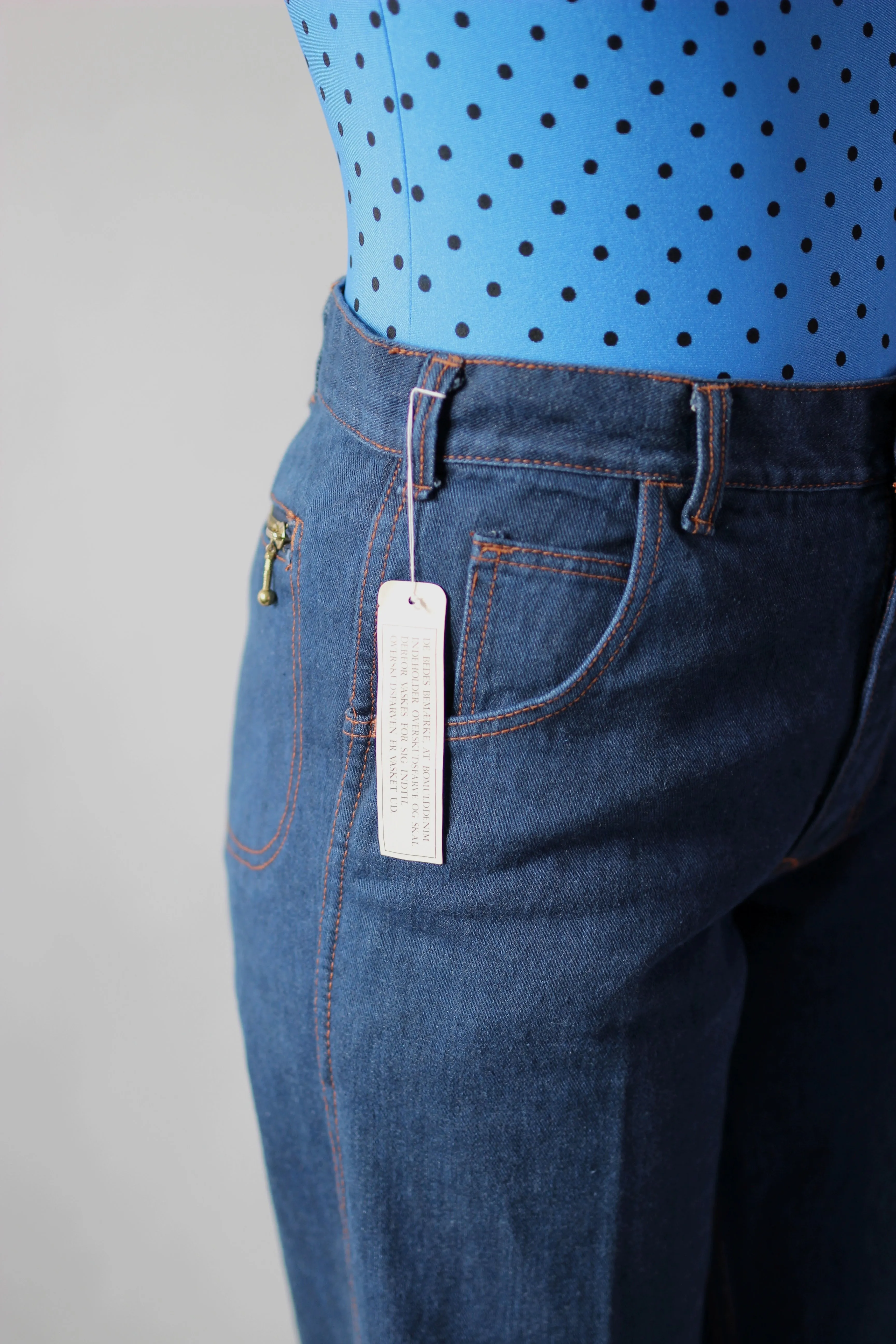 1970s Blue High Waisted Vtg. Flare Denim Pants//Size M/L