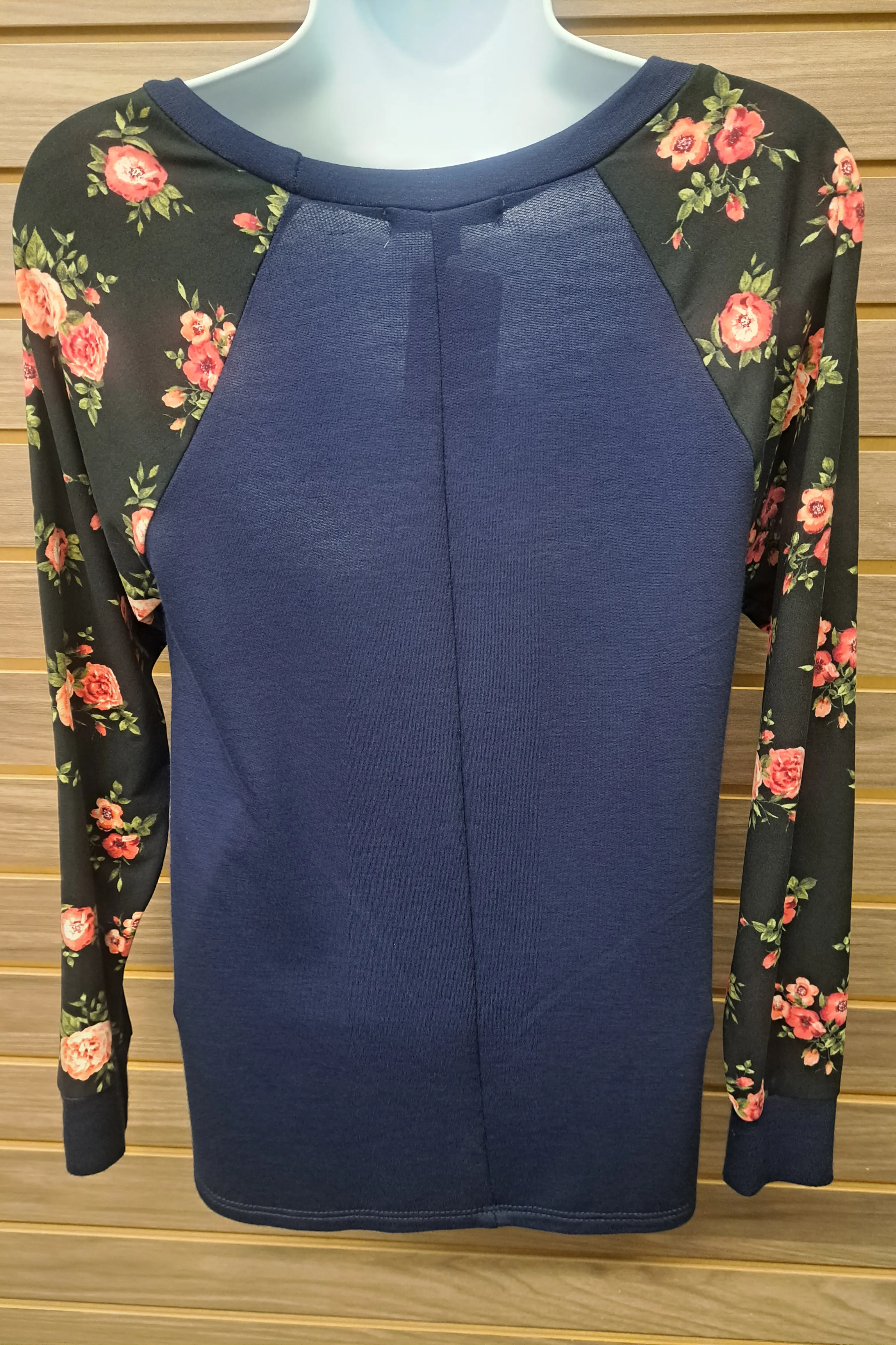 Blue black floral pocket top