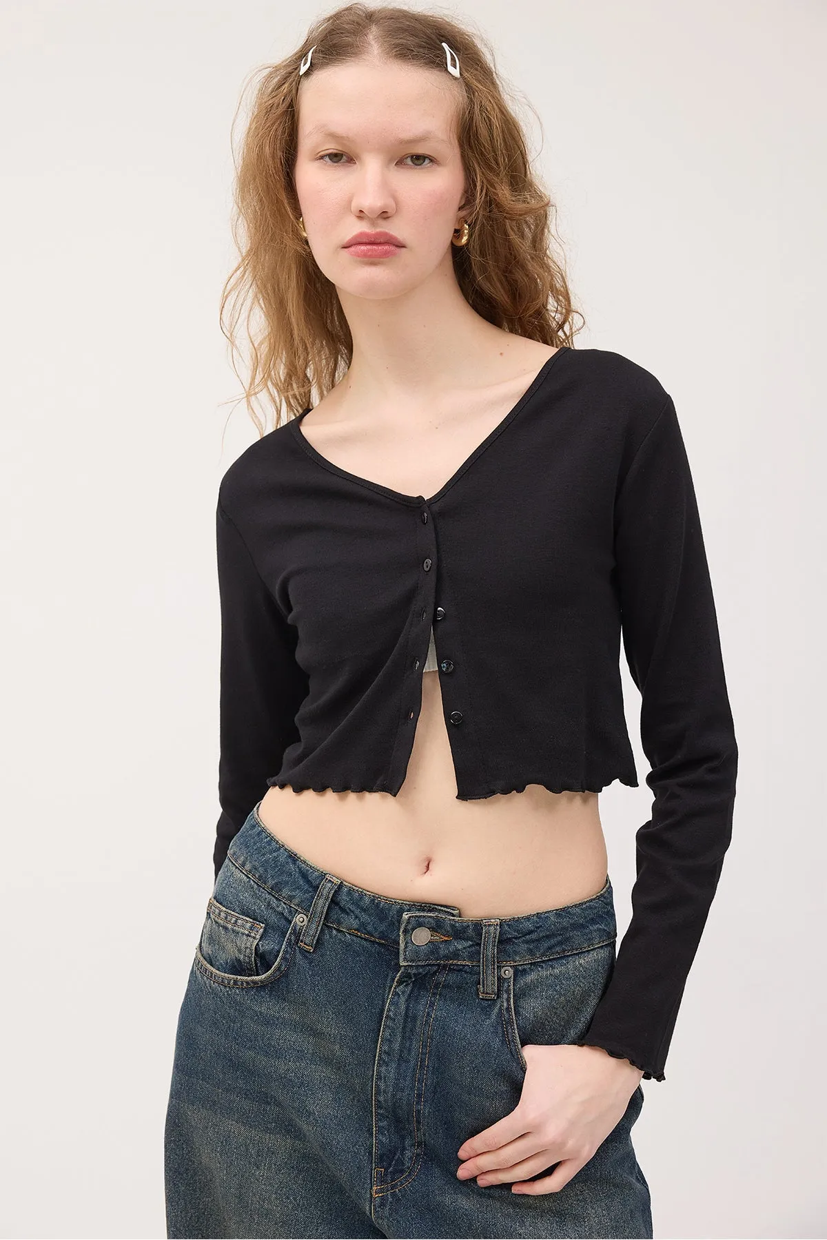 Buttoned Crop Cardigan