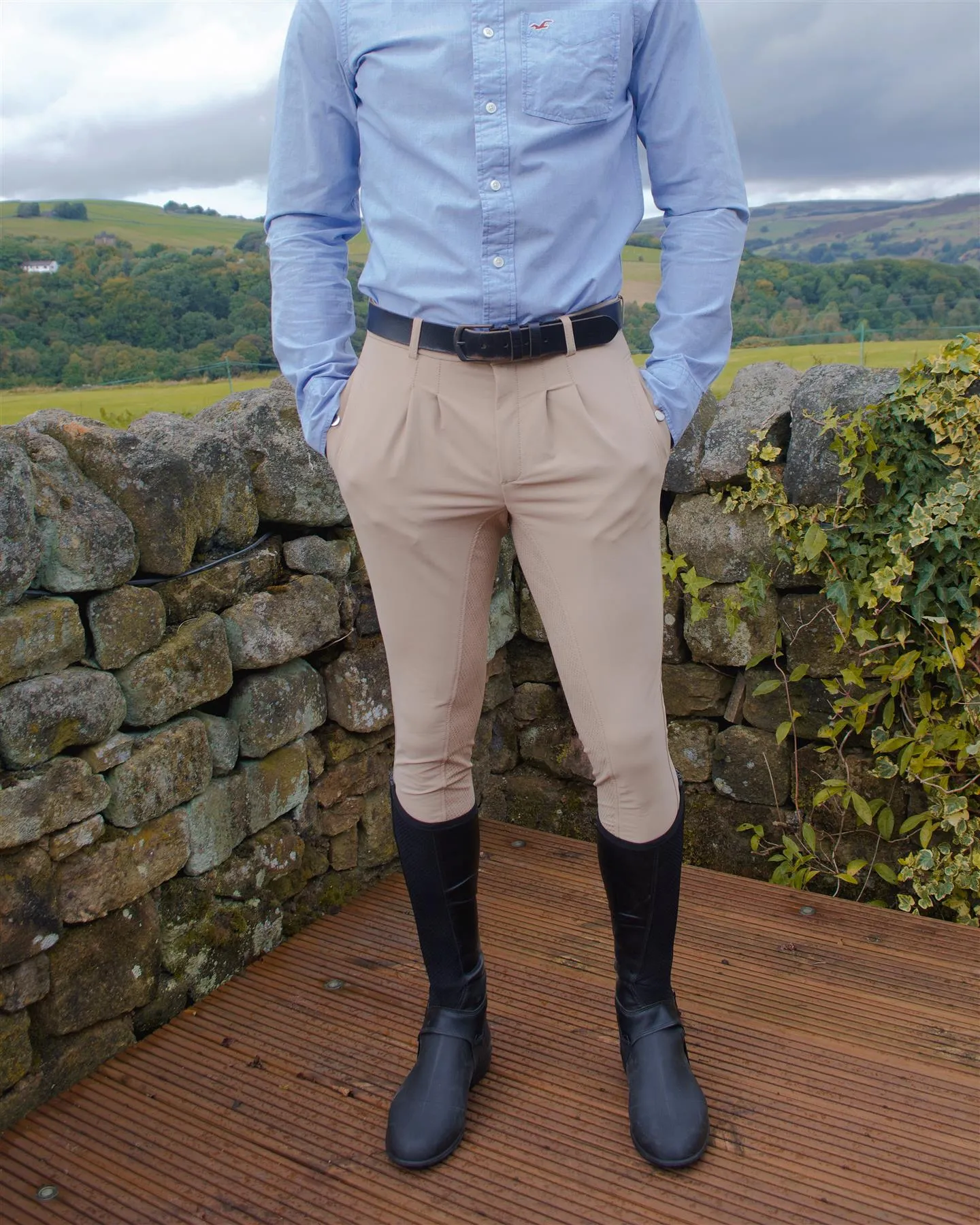 Cameo Equine Gents Competition Breech: Water-Repellent  Full Silicone Seat