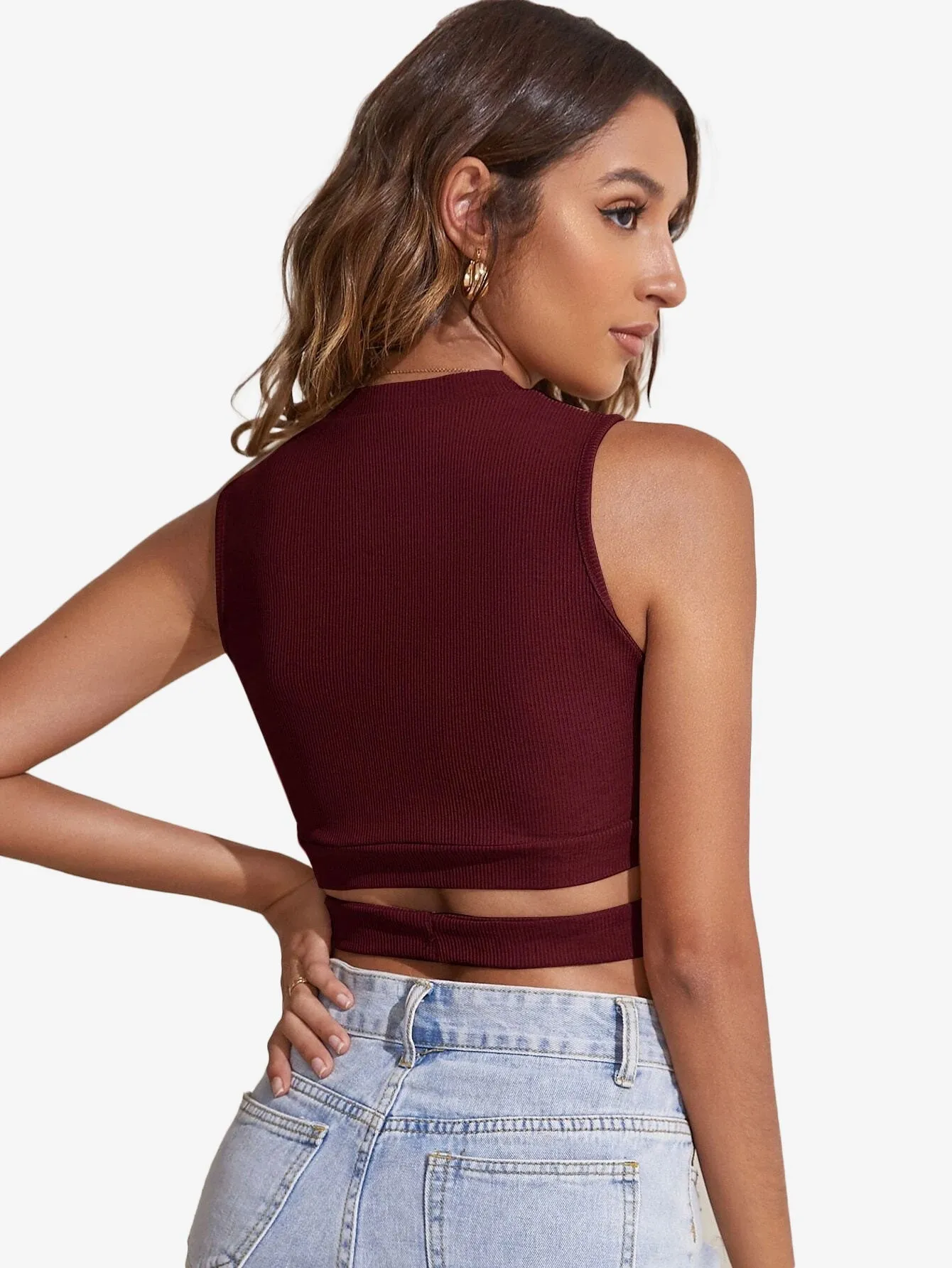 Cut Out Detail Slim Tank Top