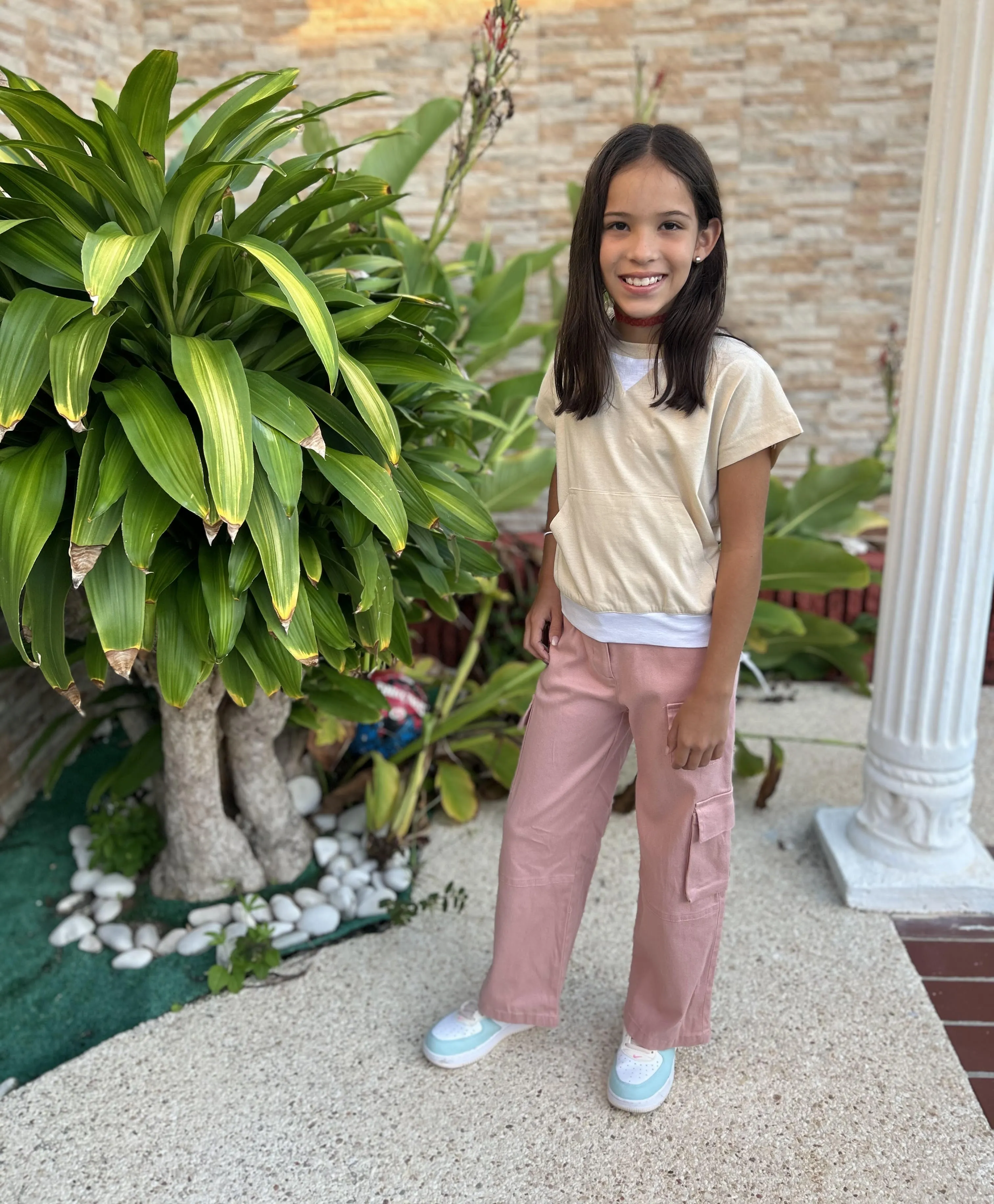 Long Pink Pants Style
