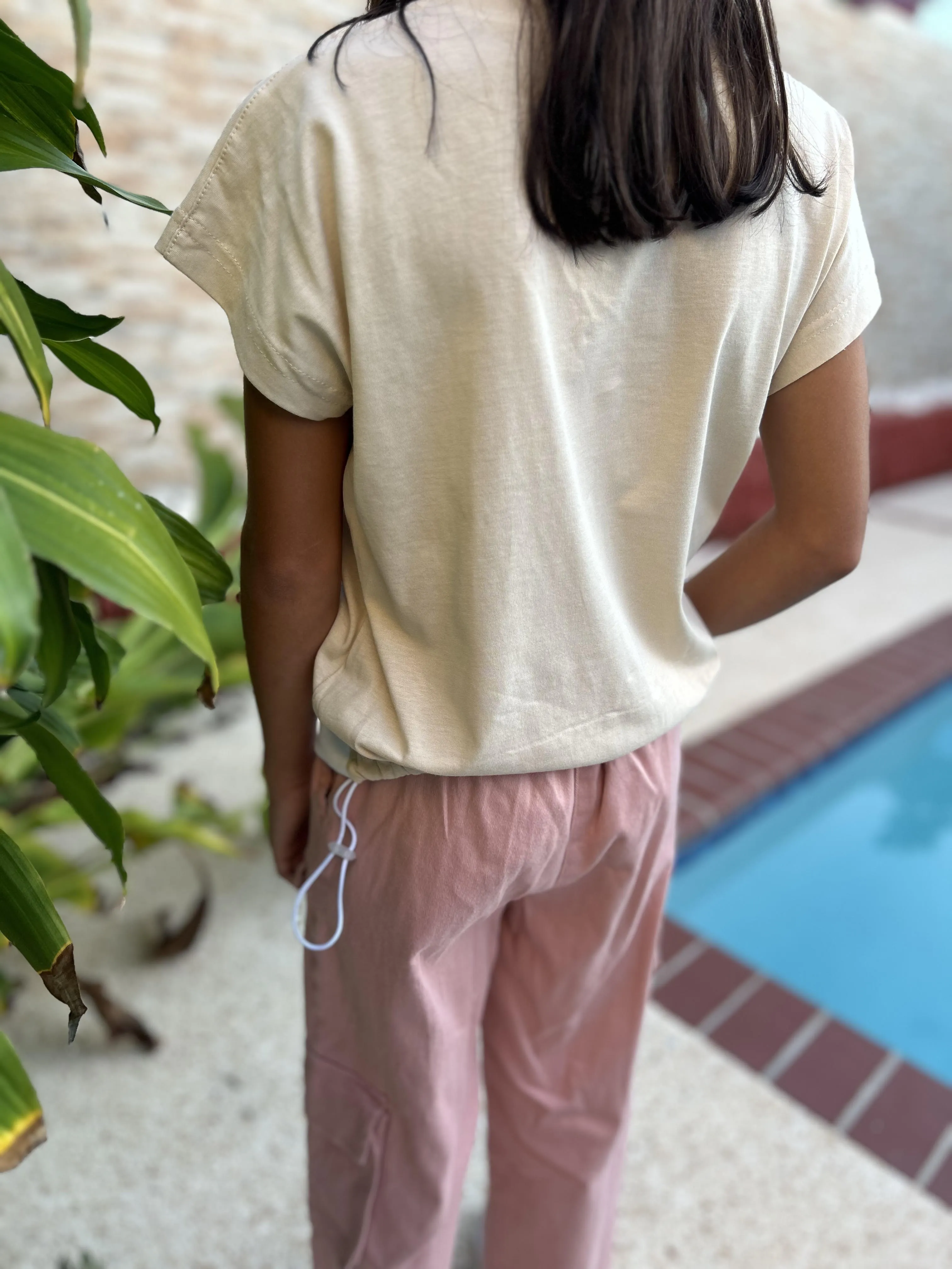 Long Pink Pants Style