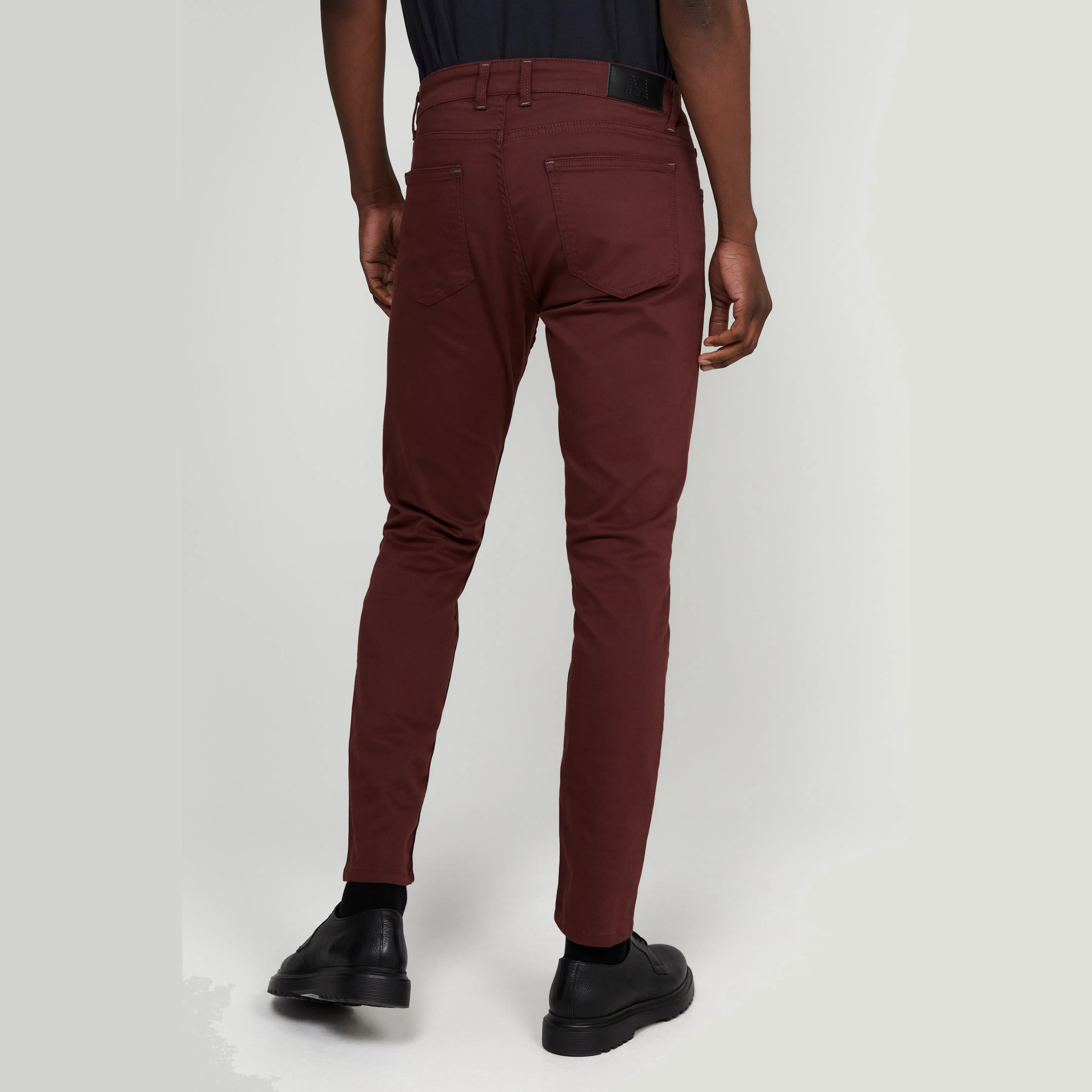 Matinique Pete Hybrid Pants Wine