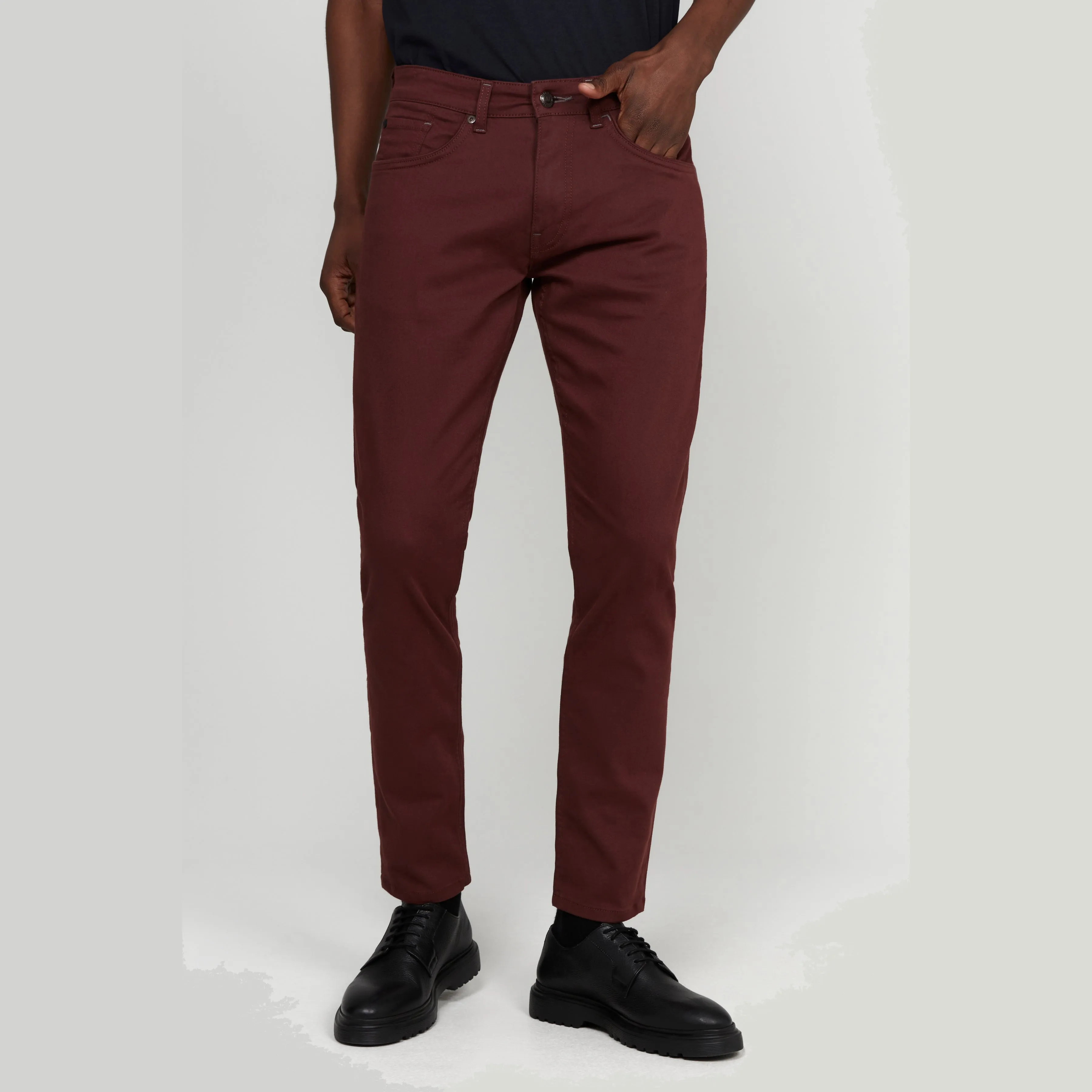 Matinique Pete Hybrid Pants Wine