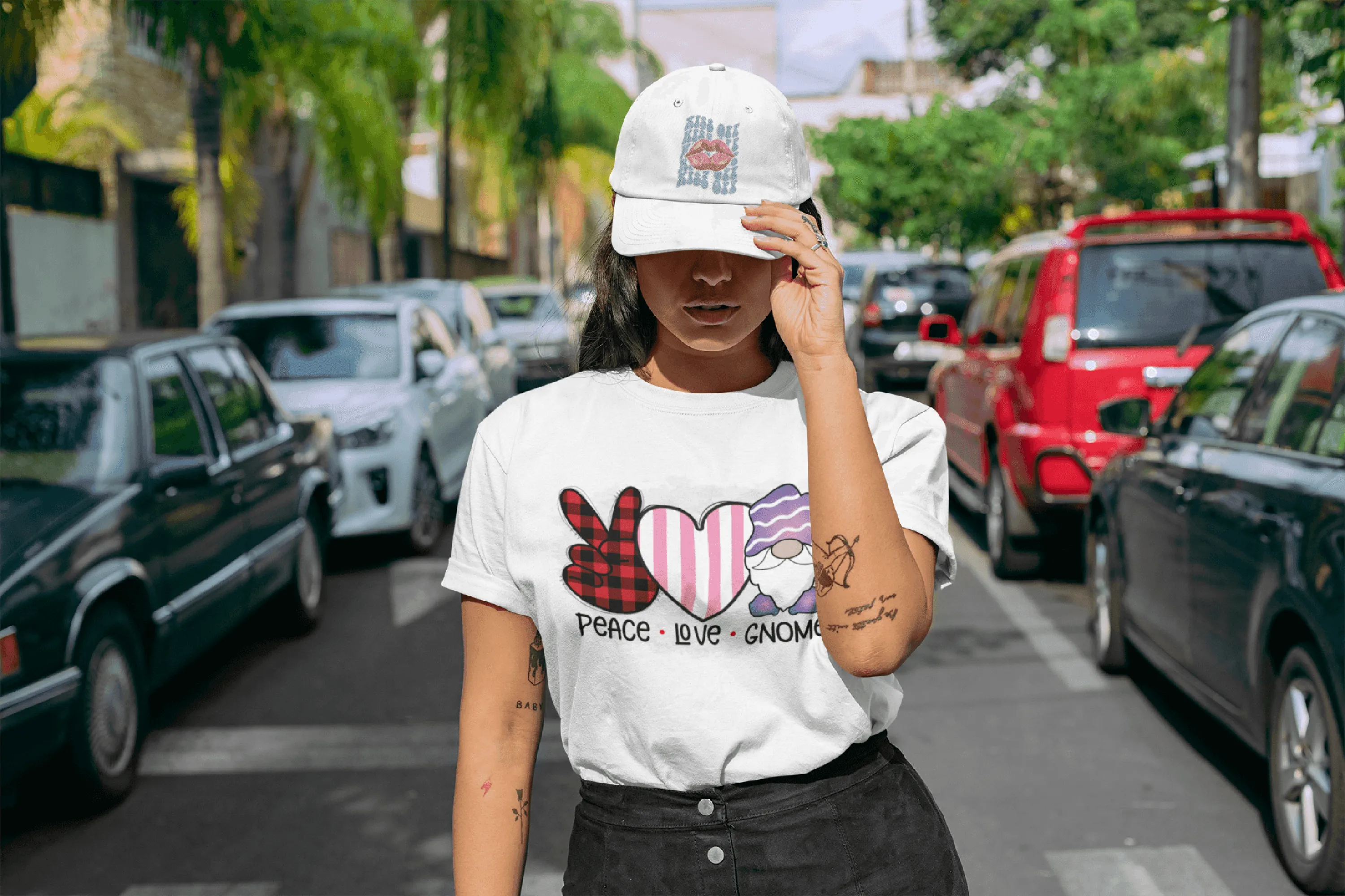 PEACE LOVE GNOME T-shirt