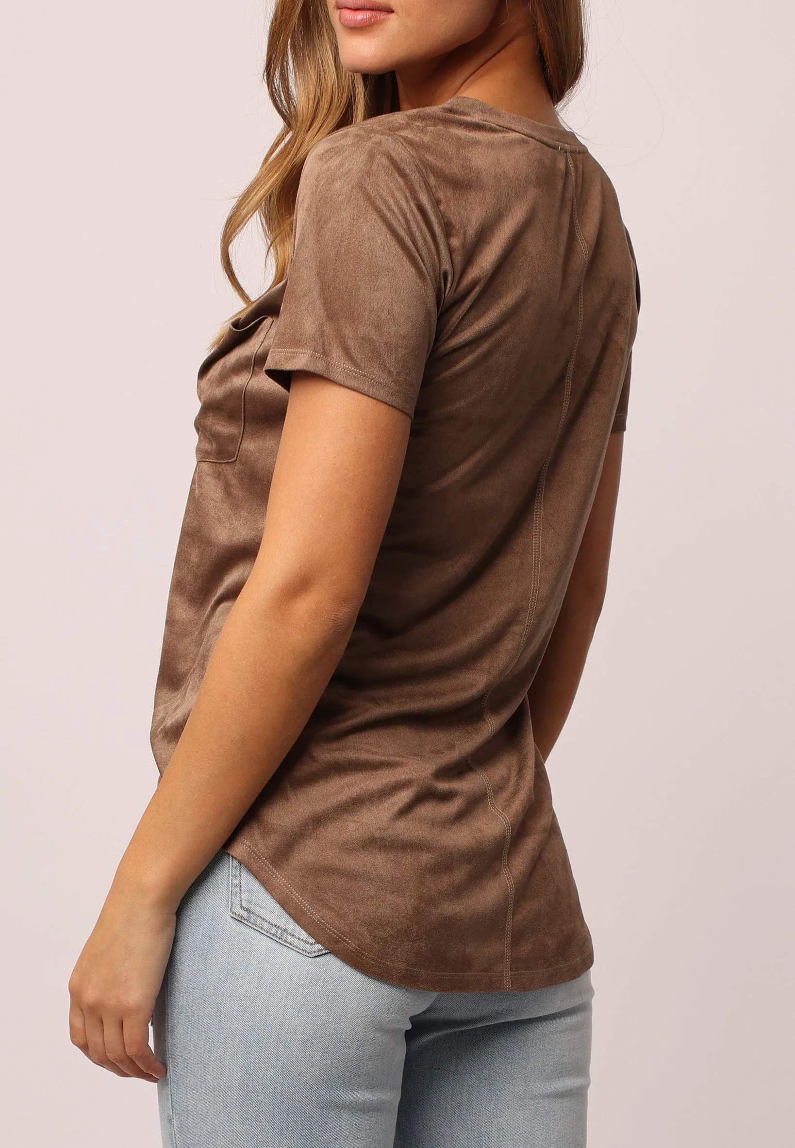 PHOENIX SUEDE V-NECK POCKET TEE MOCHA