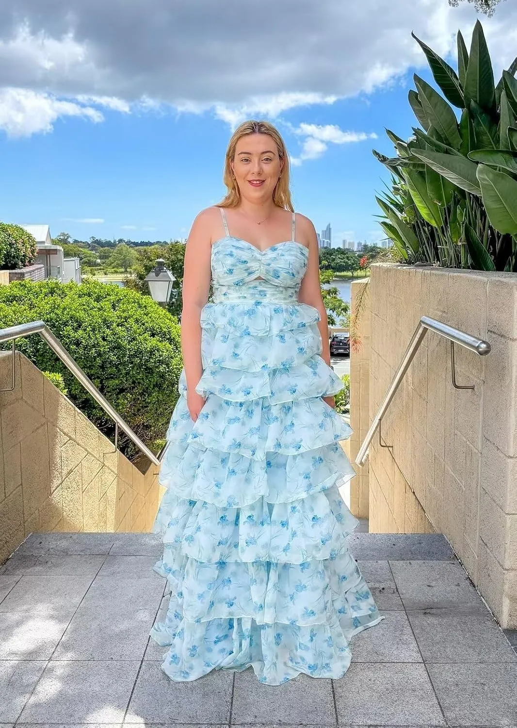 Prom Dresses Tiered Ruffles Floral Print Spaghetti Straps A Line Evening Party Dress Chiffon Party Gowns