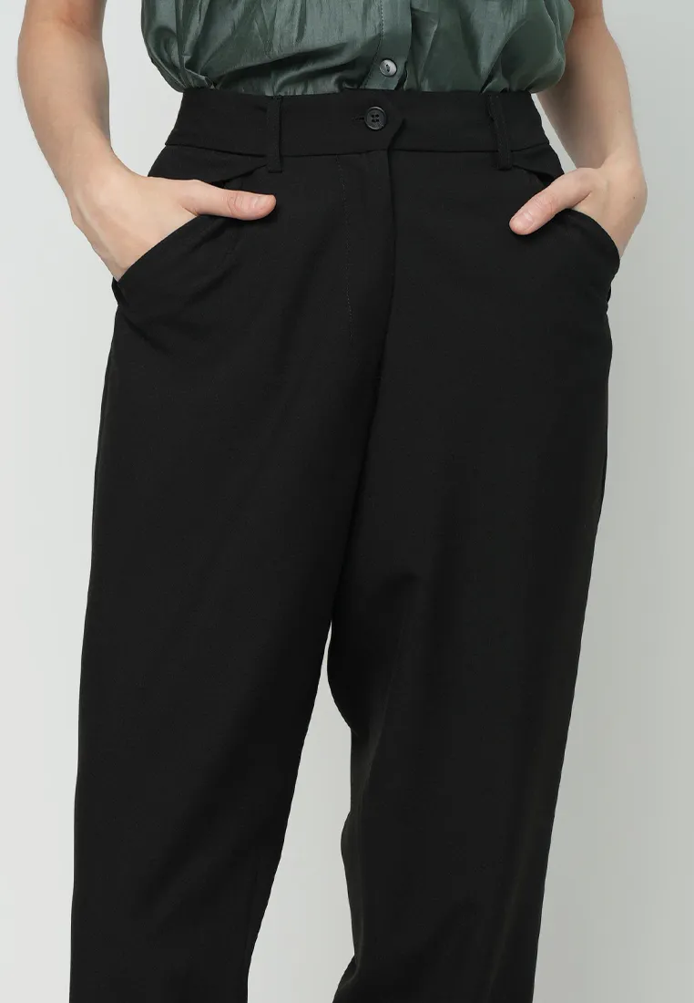 Renee Slim Pants with a Buttoned Detail in the Pocket