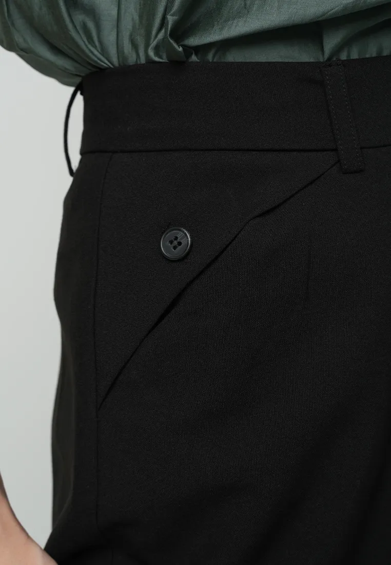 Renee Slim Pants with a Buttoned Detail in the Pocket