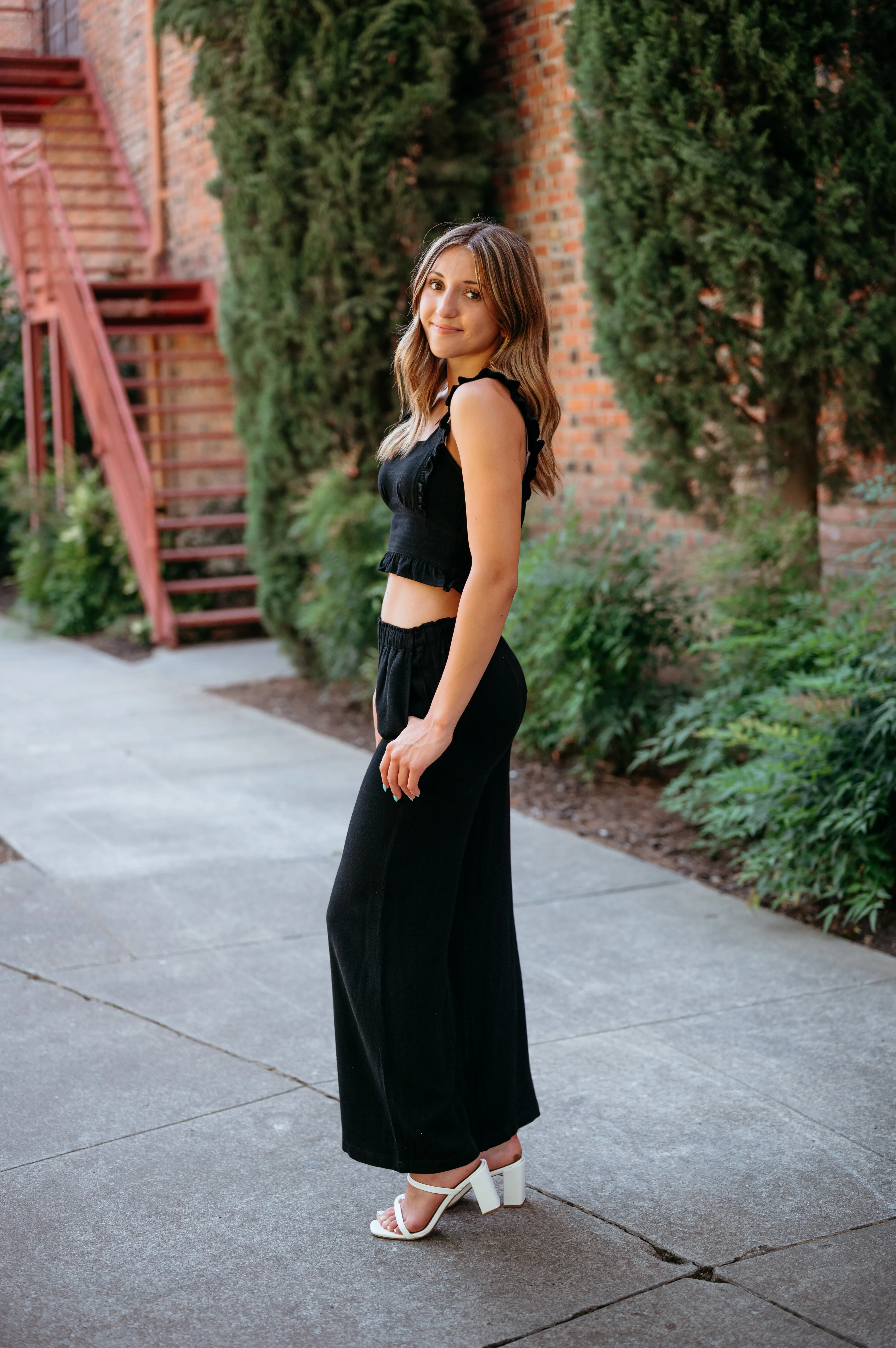 Ruffle Waist Linen Pants