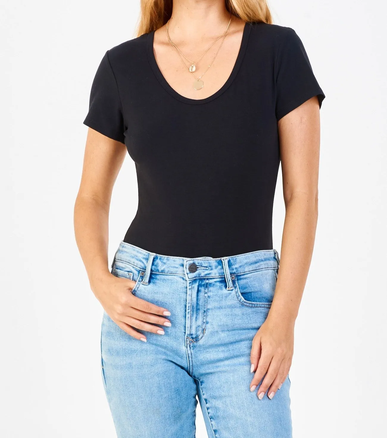 SHILOH SCOOP NECK BODYSUIT BLACK