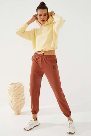 TMY Cinnamon Line Printed Comfortable Fit Elastic Cuff Women's Sweatpants - 94585 - Hellendoorn