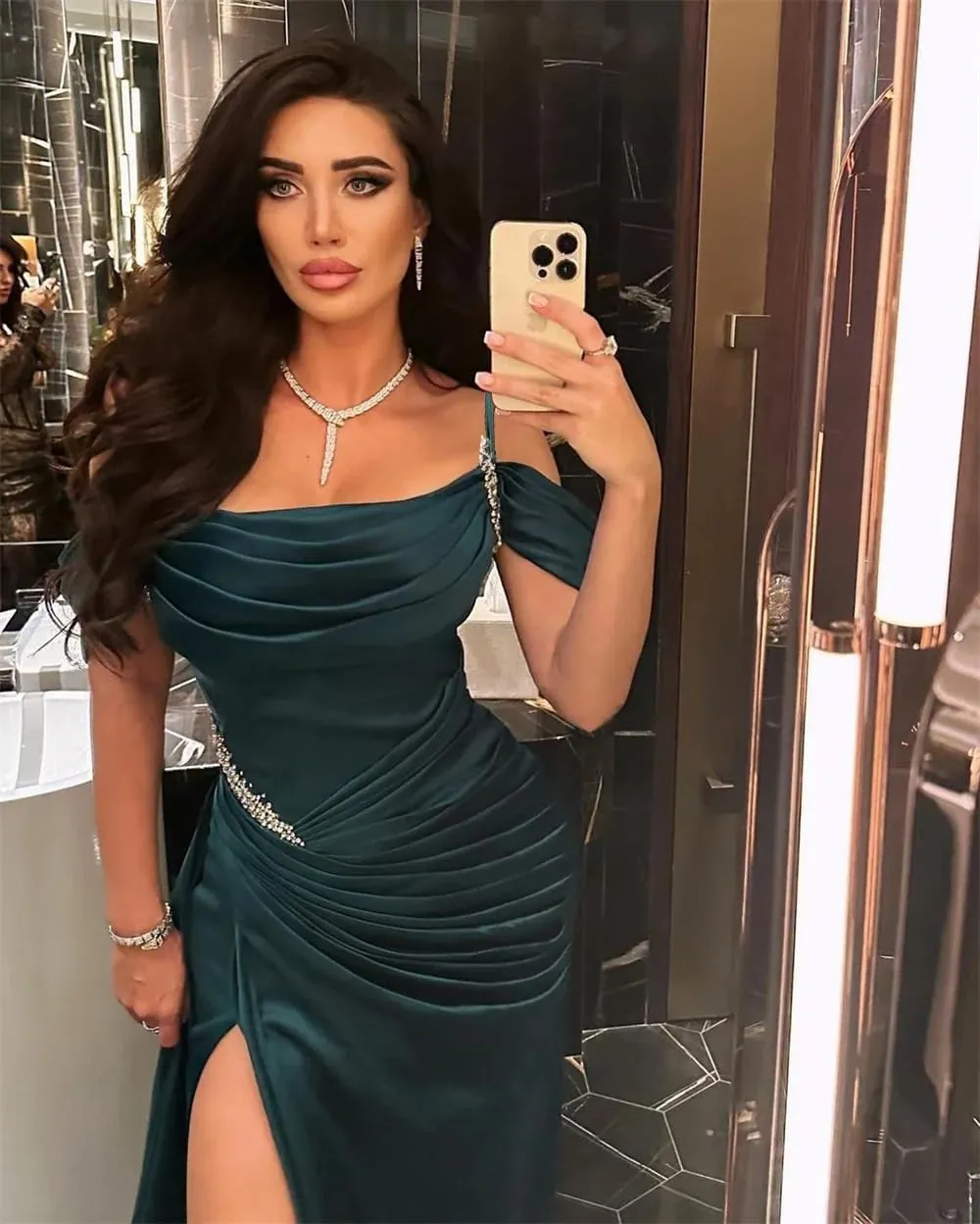 Women's Satin Mermaid Long Prom Dresses Spaghtti Straps Beaded Sparkly Formal Evening Gowns with Slit R060